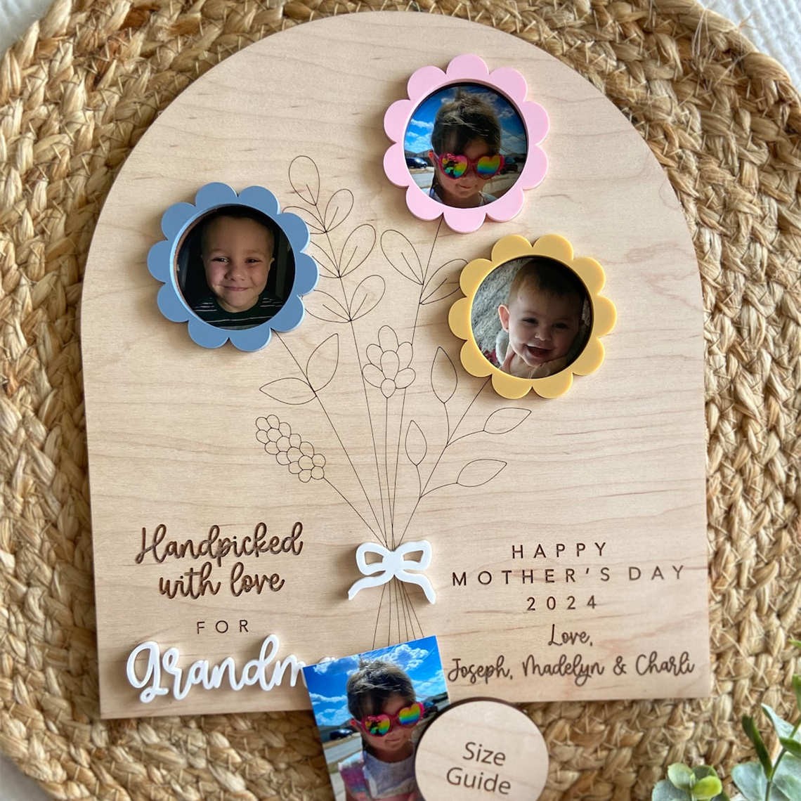 Personalized Flower Bouquet Photo Sign For Mother’s Day Gift